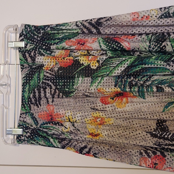 New York & Company Tropical Floral Zebra Print Skirt Eyelet Overlay Size Medium - Picture 10 of 16